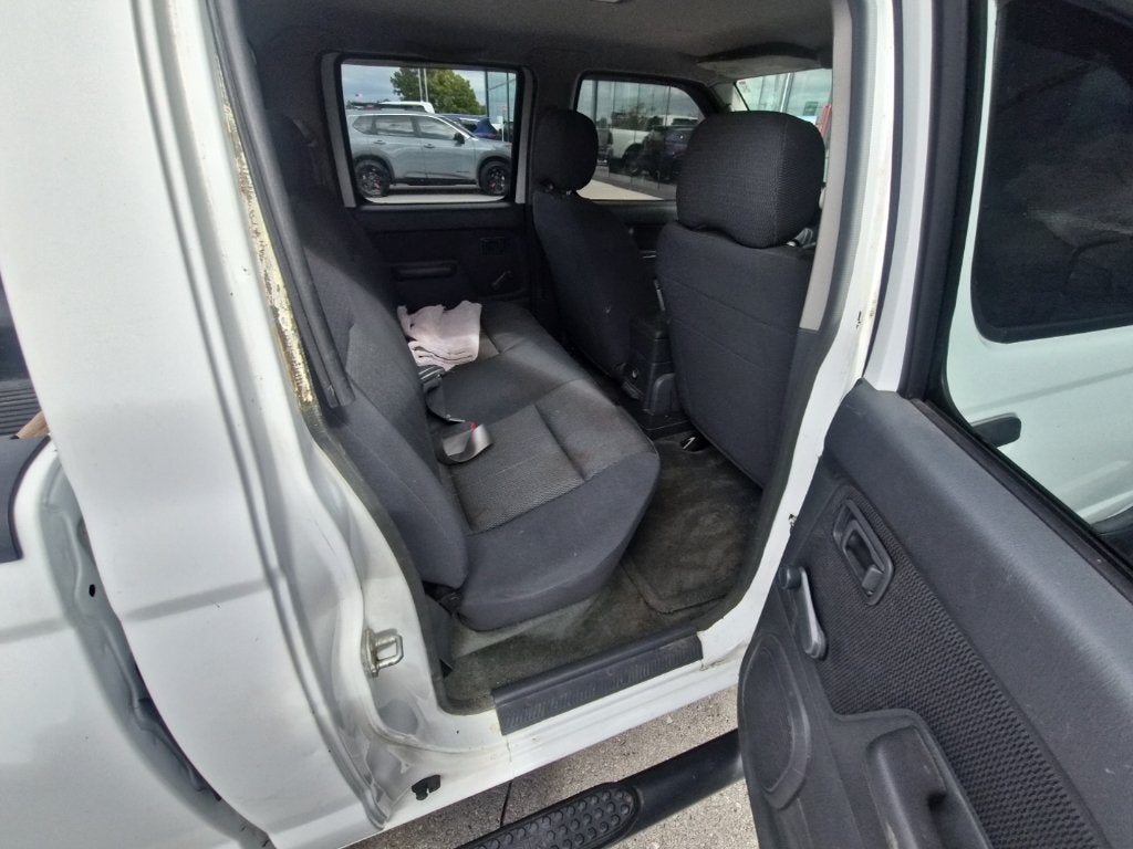 2002 Nissan Frontier XE V6