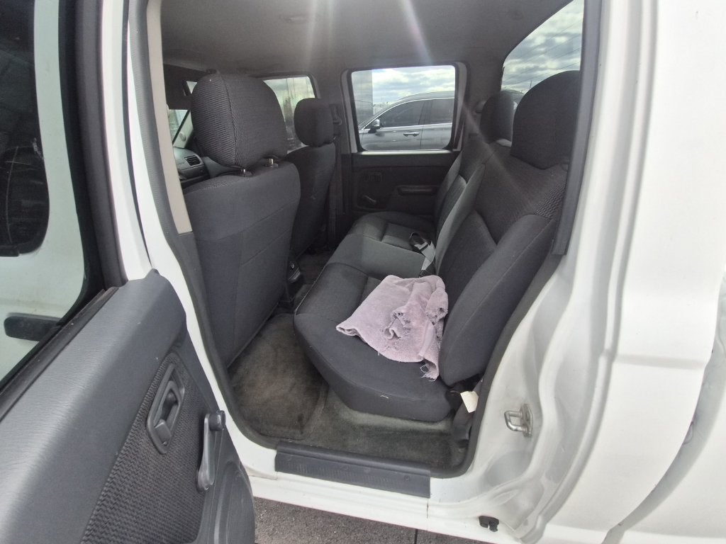 2002 Nissan Frontier XE V6