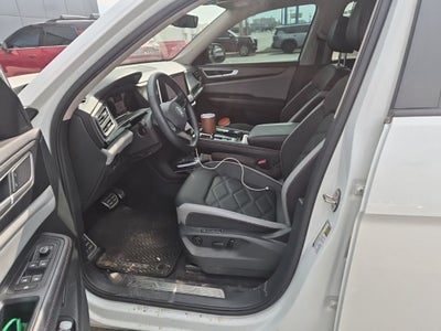 2024 Volkswagen Atlas 2.0T Peak Edition SEL