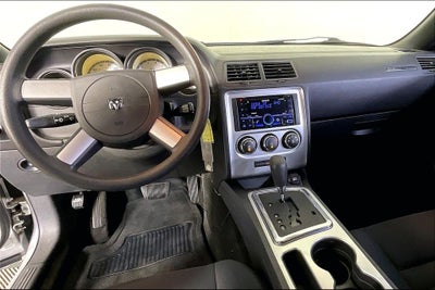2010 Dodge Challenger SE
