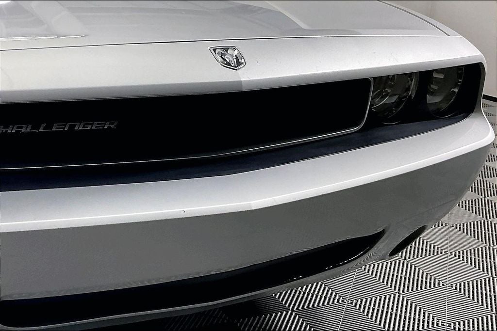 2010 Dodge Challenger SE