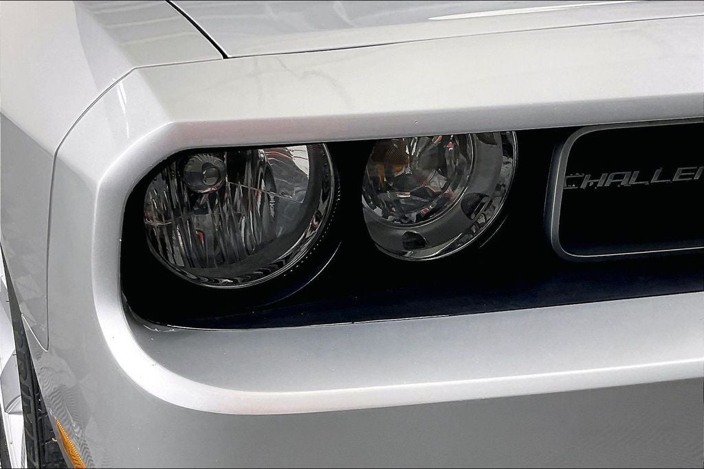 2010 Dodge Challenger SE