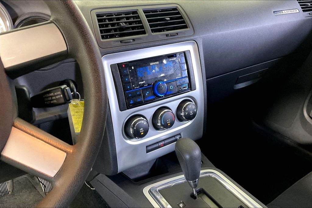2010 Dodge Challenger SE
