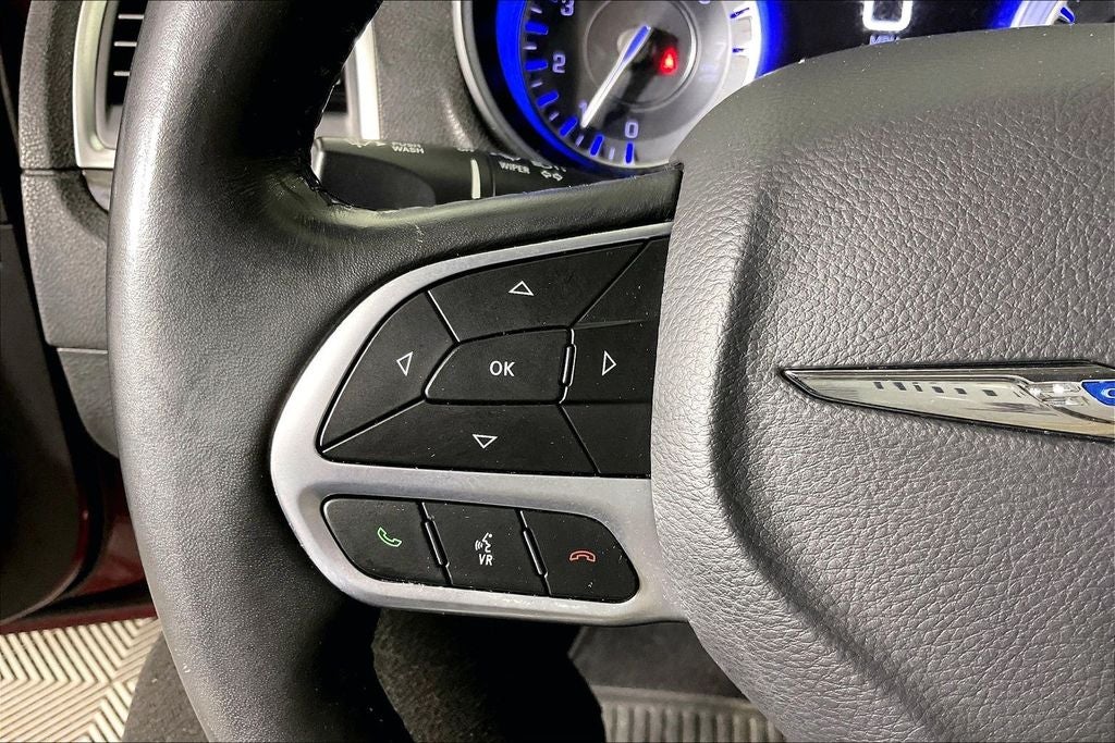 2019 Chrysler 300 Touring