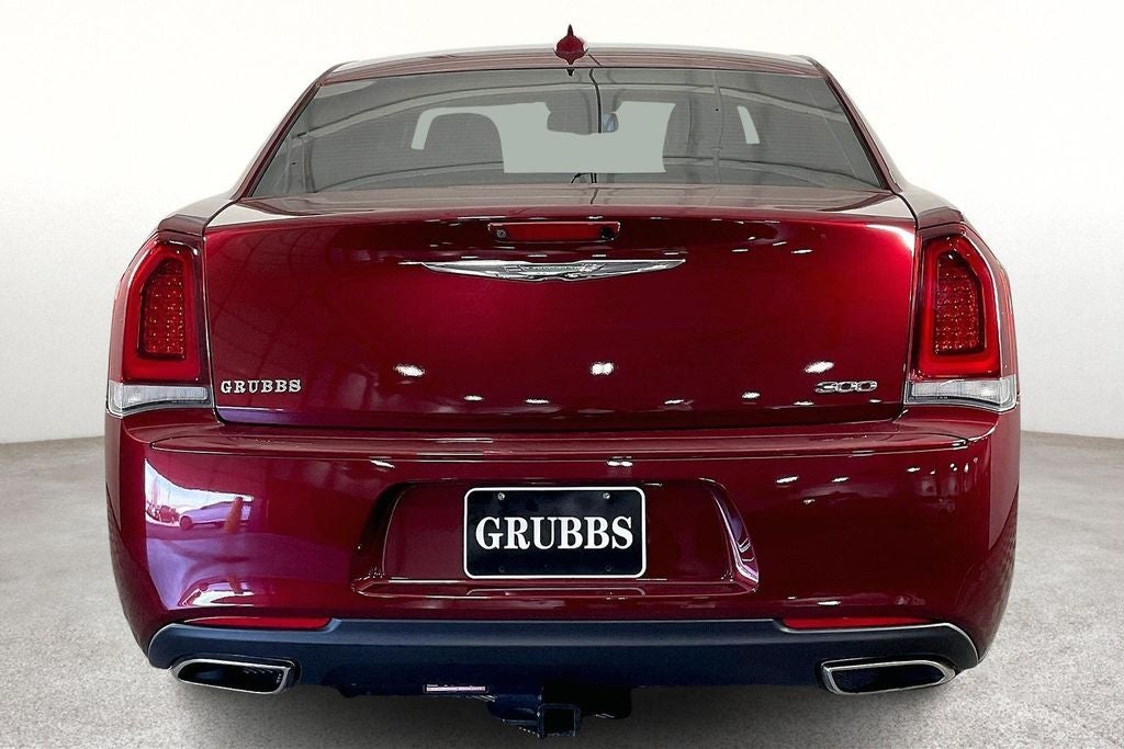 2019 Chrysler 300 Touring