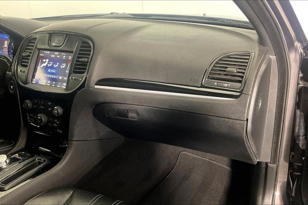 2023 Chrysler 300 S