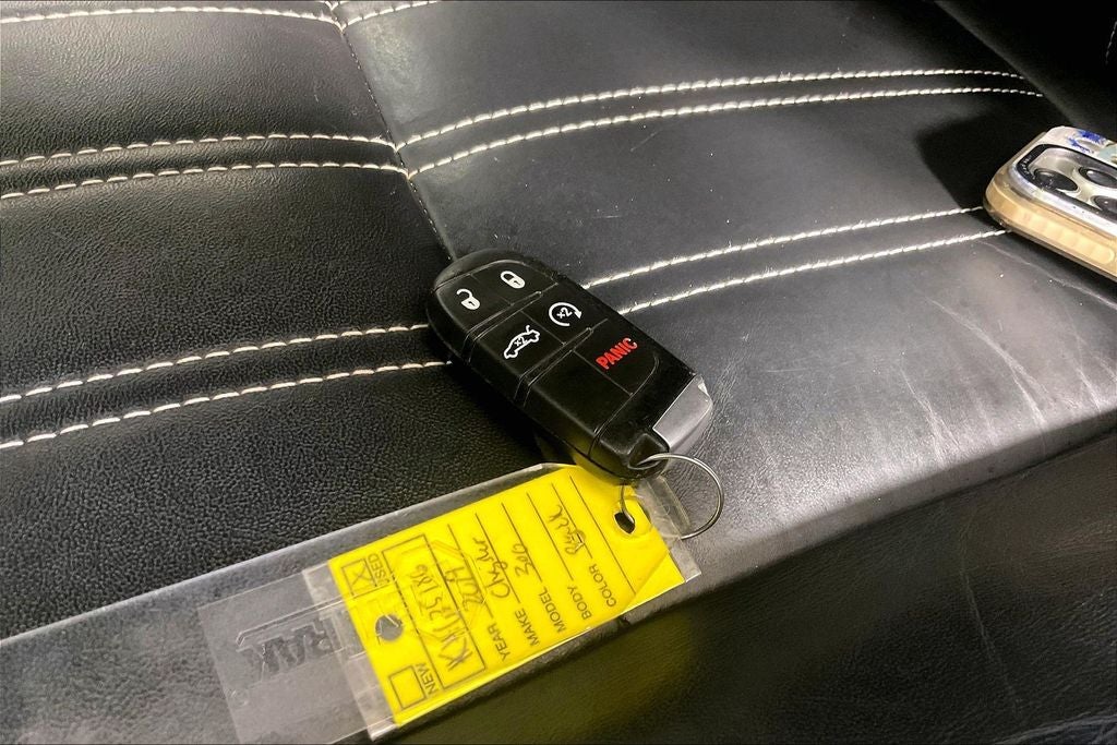 2019 Chrysler 300 S