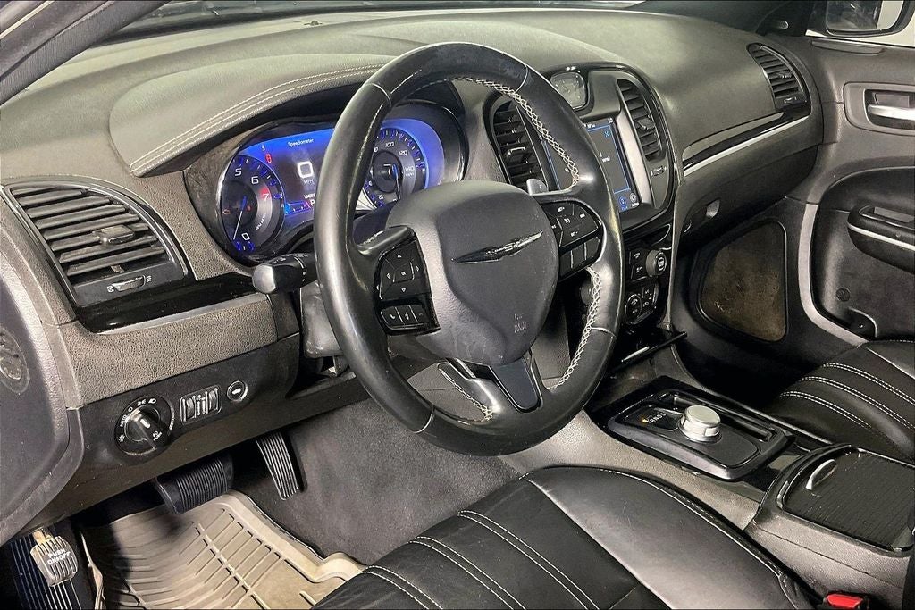 2019 Chrysler 300 S