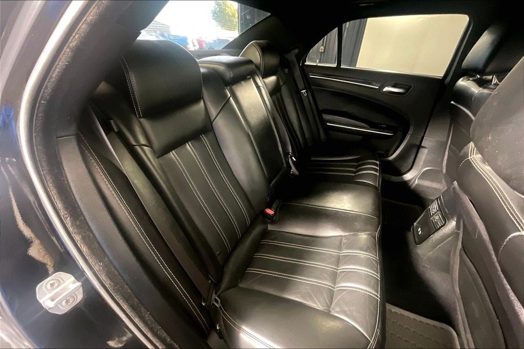 2019 Chrysler 300 S