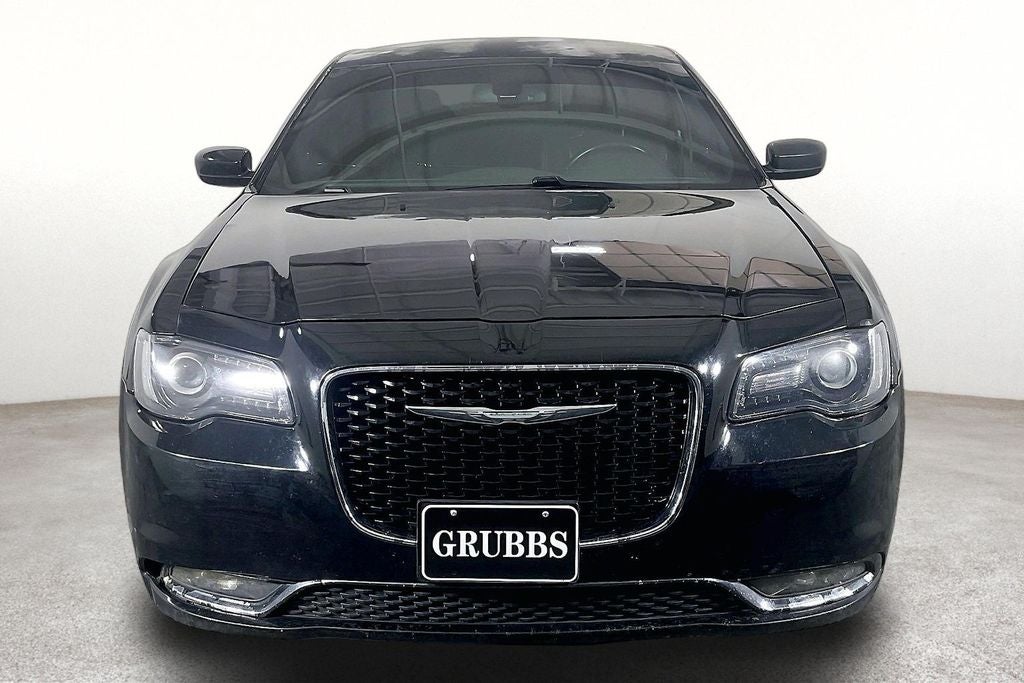 2019 Chrysler 300 S