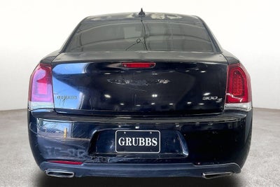 2019 Chrysler 300 S