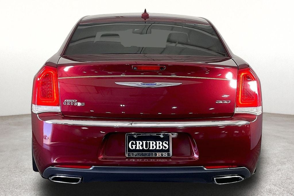 2018 Chrysler 300 Limited