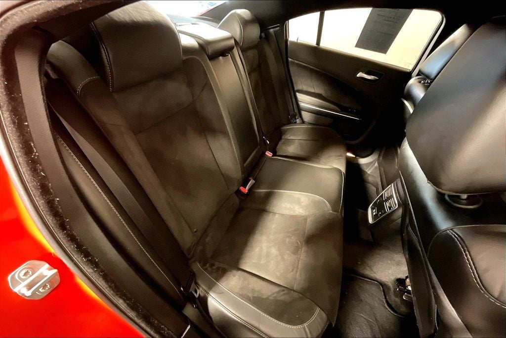 2018 Dodge Charger SXT Plus