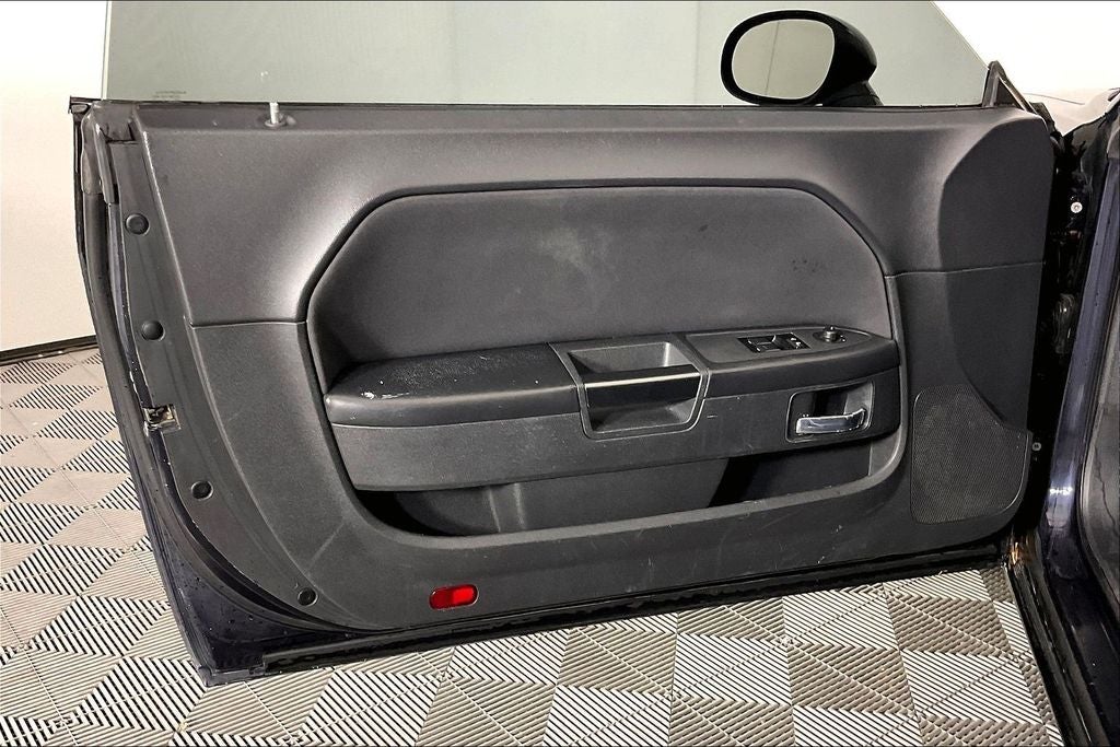 2012 Dodge Challenger SXT