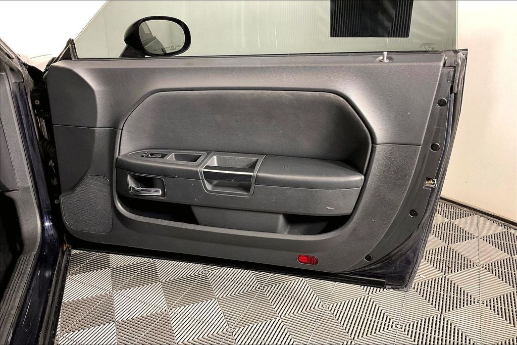 2012 Dodge Challenger SXT