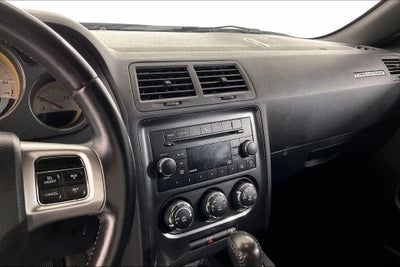 2012 Dodge Challenger SXT