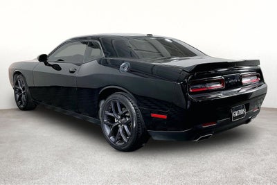 2022 Dodge Challenger SXT