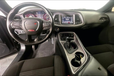 2022 Dodge Challenger SXT