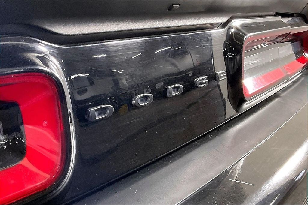 2022 Dodge Challenger SXT