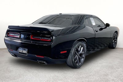 2022 Dodge Challenger SXT