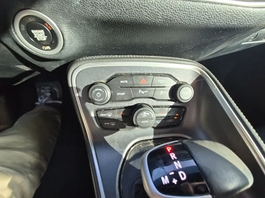 2018 Dodge Challenger SXT