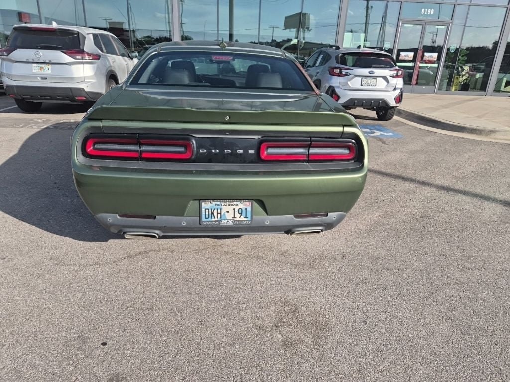 2018 Dodge Challenger SXT