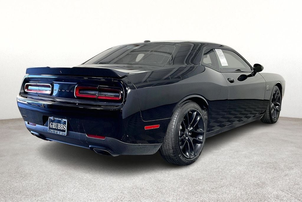 2022 Dodge Challenger R/T
