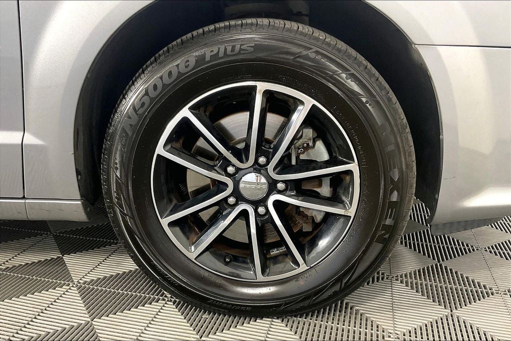 2015 Dodge Grand Caravan SE Plus