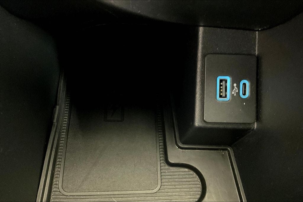 2021 Ford Edge ST Line