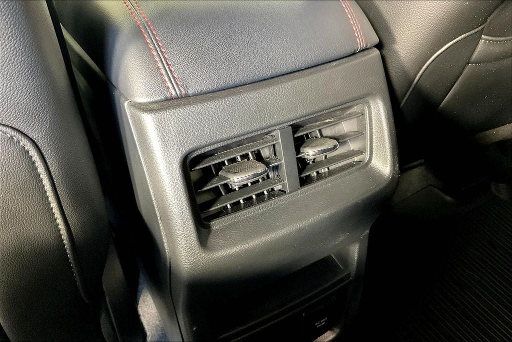 2021 Ford Edge ST Line