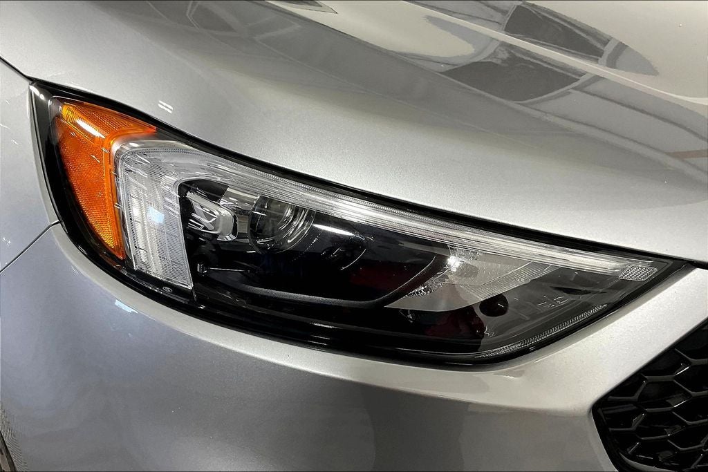 2021 Ford Edge ST Line