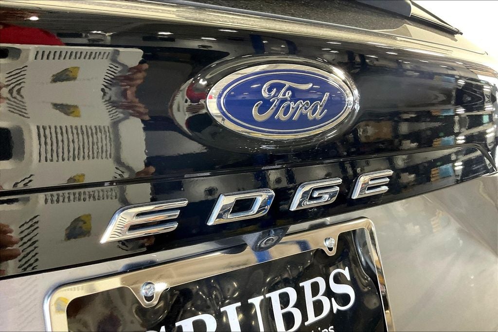 2021 Ford Edge ST Line