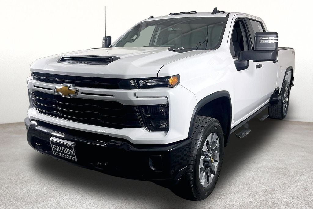 2024 Chevrolet Silverado 2500HD Custom