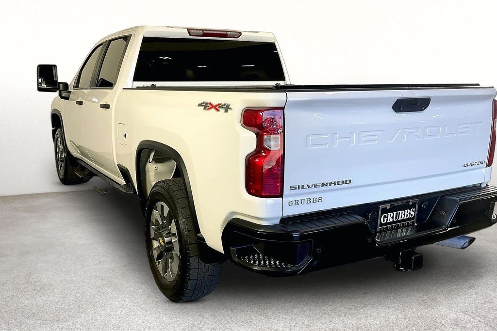 2024 Chevrolet Silverado 2500HD Custom