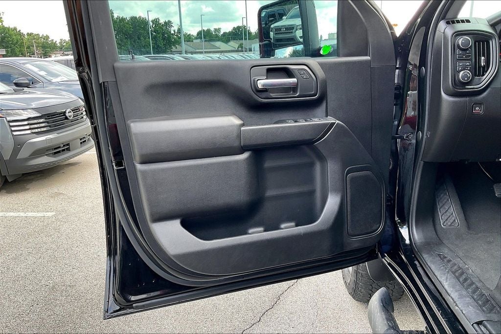 2024 Chevrolet Silverado 2500HD Custom