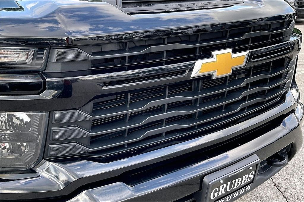 2024 Chevrolet Silverado 2500HD Custom