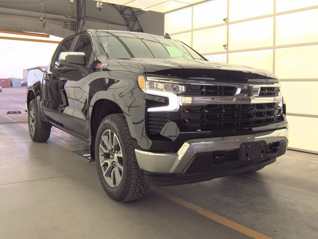 2024 Chevrolet Silverado 1500 LT LT1