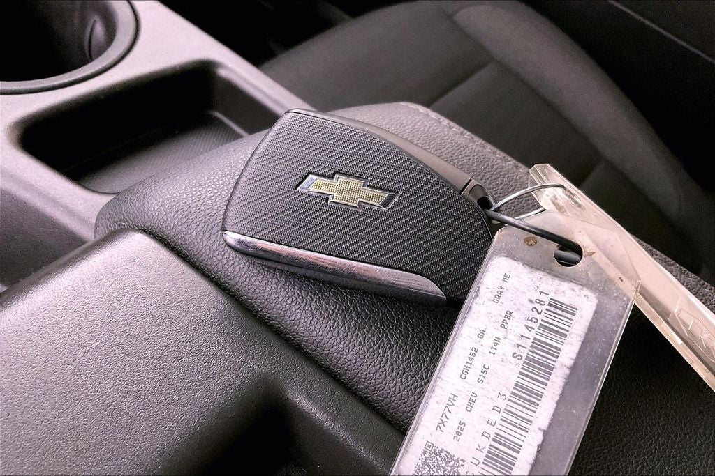 2025 Chevrolet Silverado 1500 LT LT1