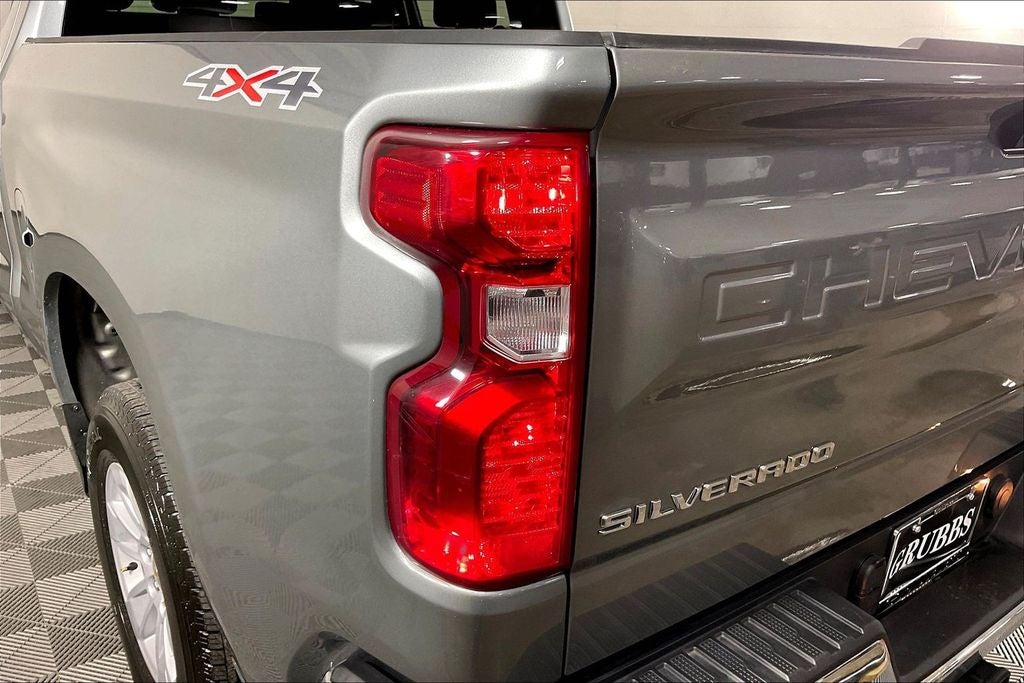 2025 Chevrolet Silverado 1500 LT LT1