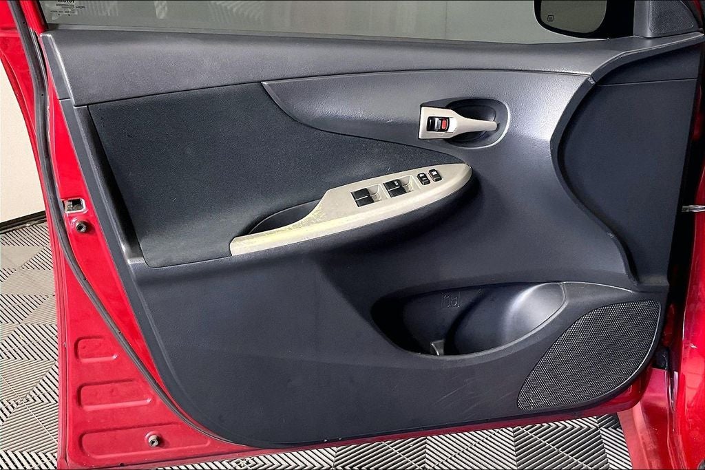 2011 Toyota Corolla S