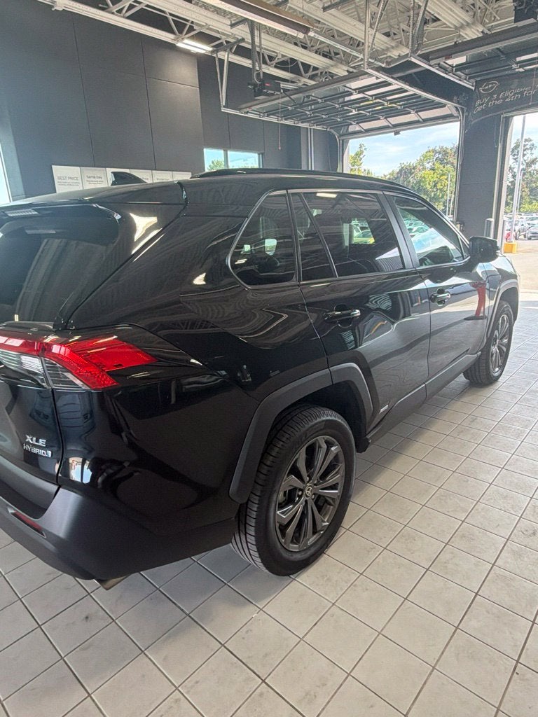 2024 Toyota RAV4 Hybrid XLE Premium