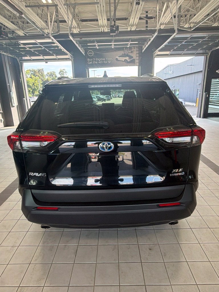 2024 Toyota RAV4 Hybrid XLE Premium