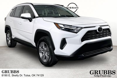 2025 Toyota RAV4 Hybrid XLE