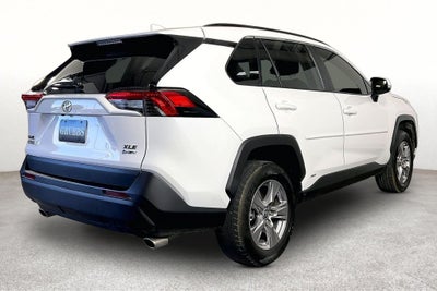 2025 Toyota RAV4 Hybrid XLE
