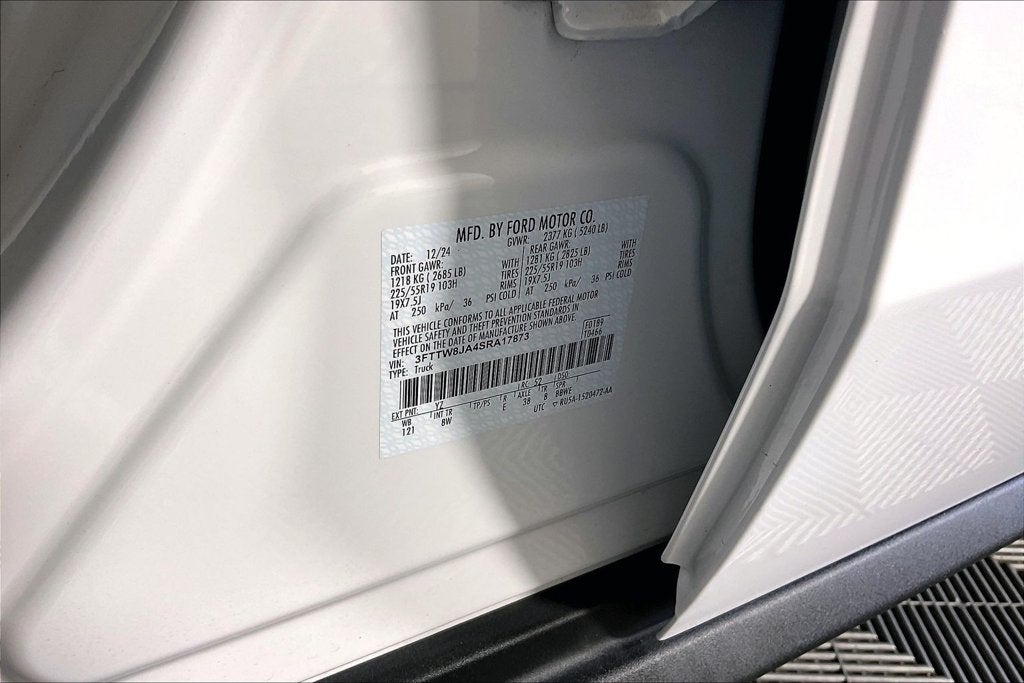 2025 Ford Maverick XLT