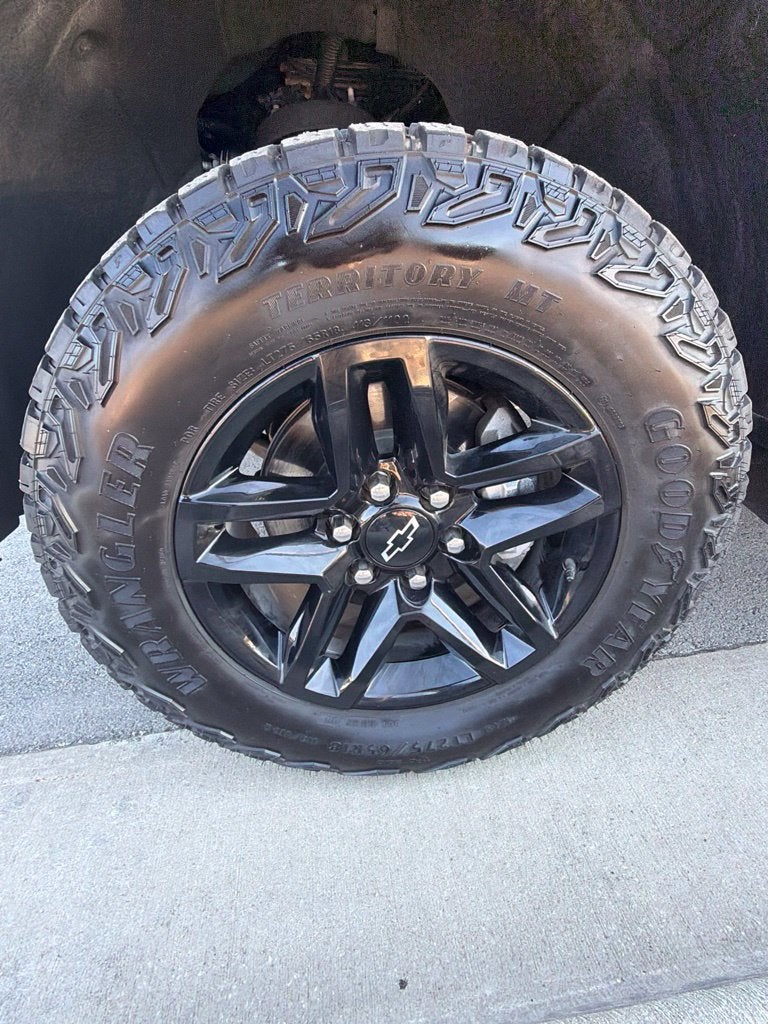2025 Chevrolet Silverado 1500 LT Trail Boss