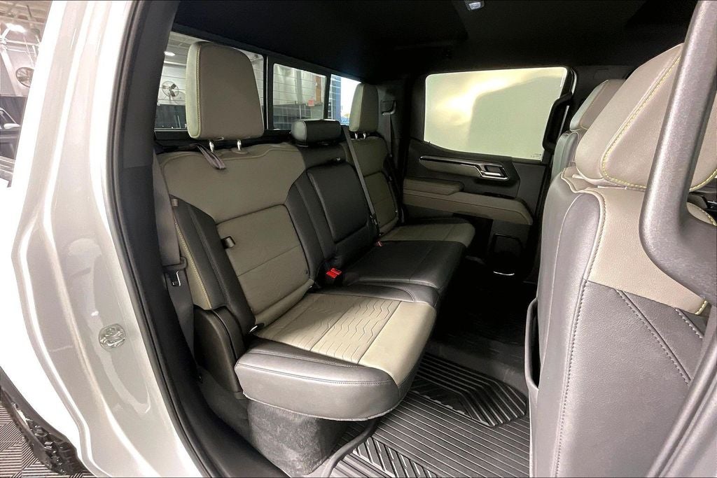 2025 Chevrolet Silverado 1500 ZR2