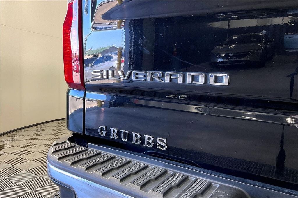 2021 Chevrolet Silverado 1500 LT LT1