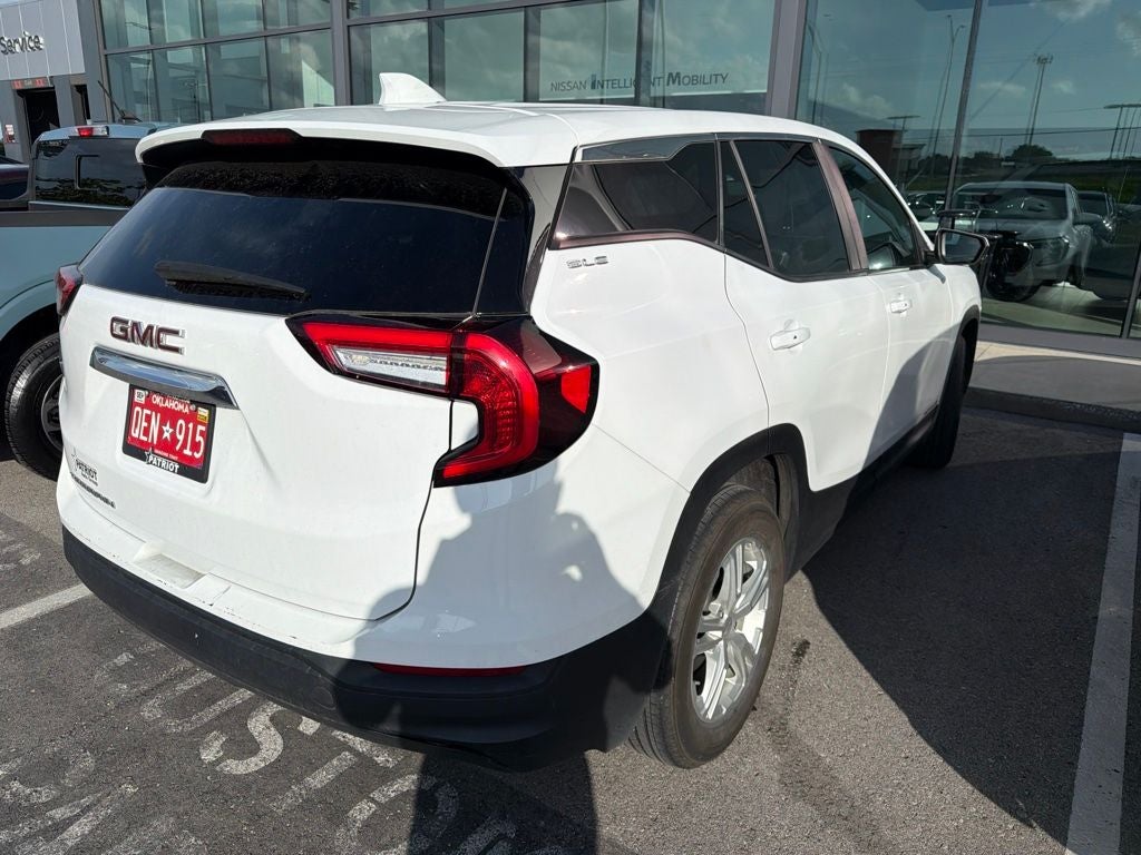 2024 GMC Terrain SLE
