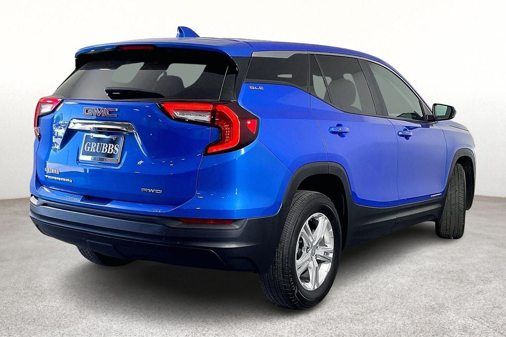 2024 GMC Terrain SLE